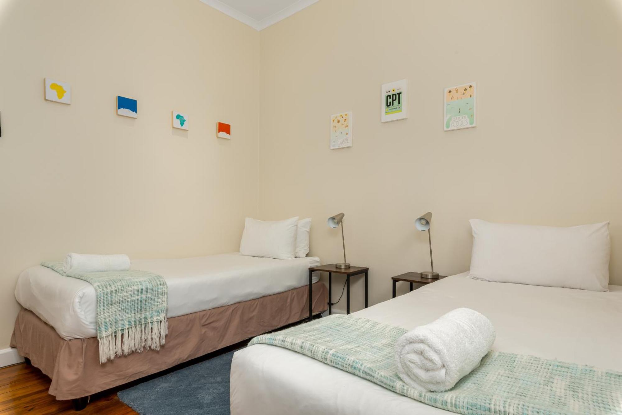 Apartment Road 14