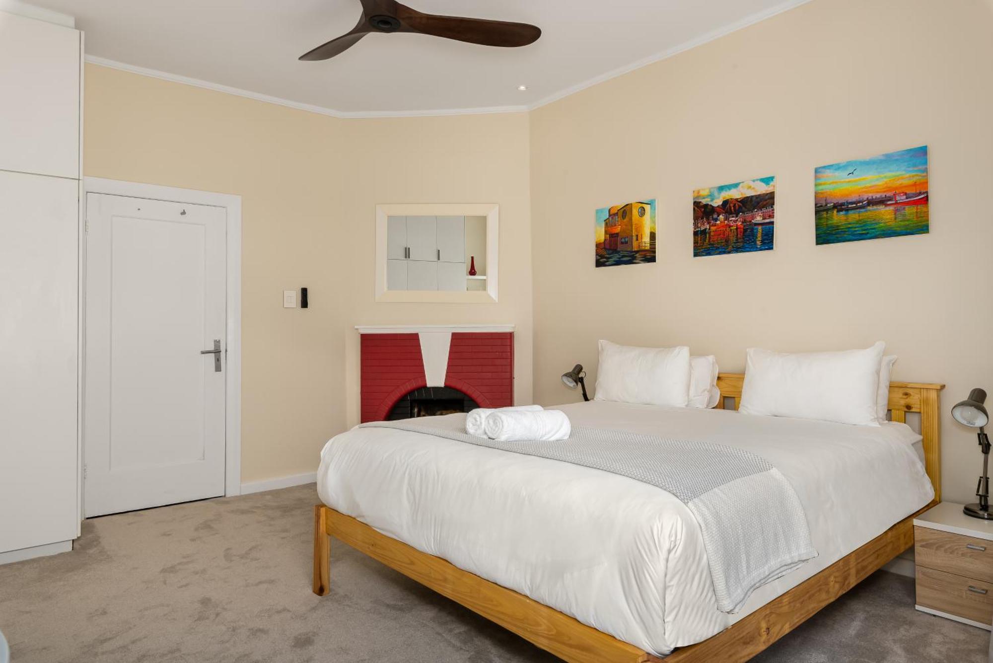 Apartment Road 14